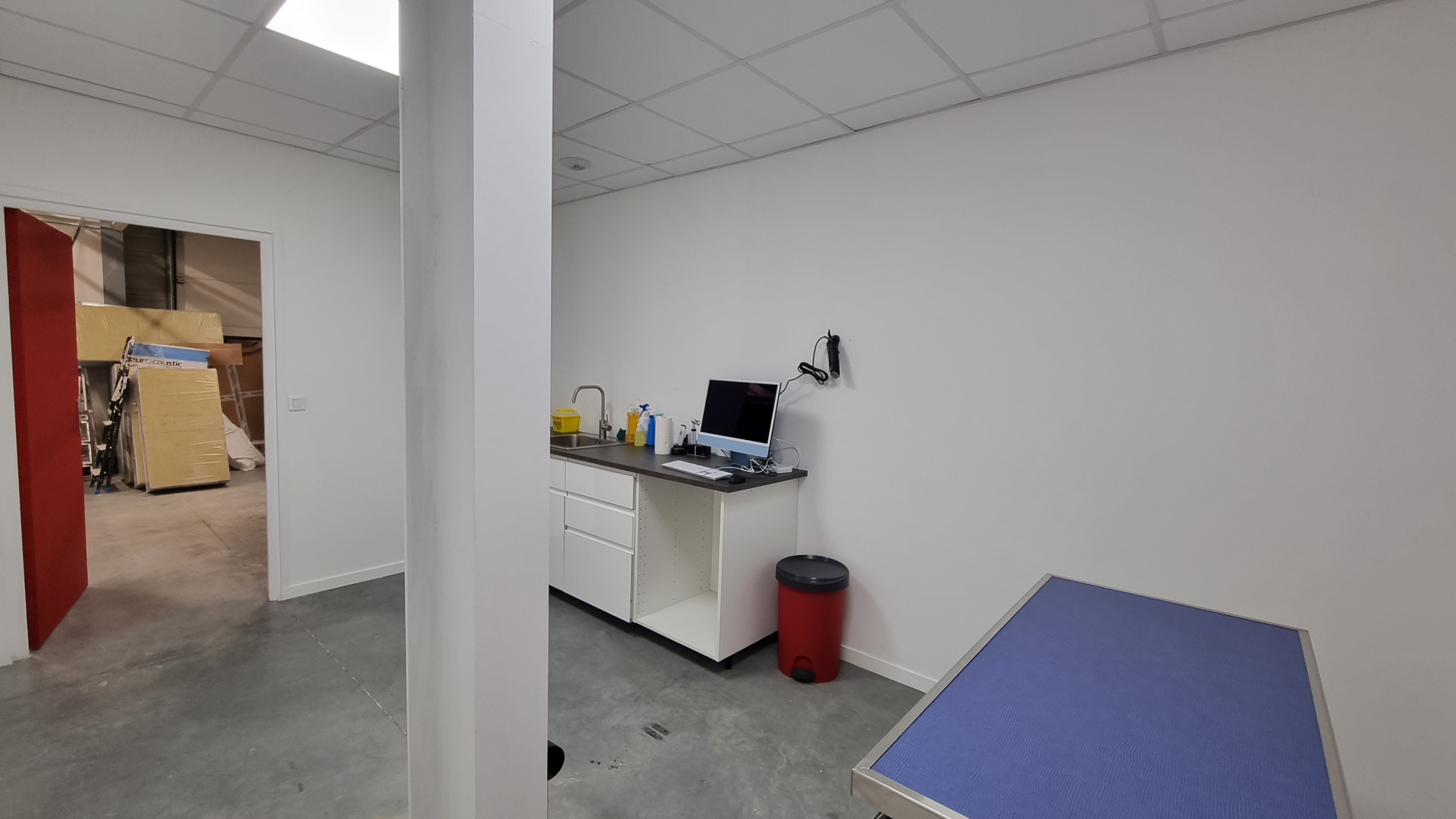 Clinique Vétérinaire MUV Taverny : Conception & Agencement par Xiléades, Agence Design+Build Val-d'Oise — view 4